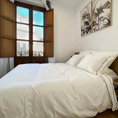 Vut Plaza Corrillo Apartman *